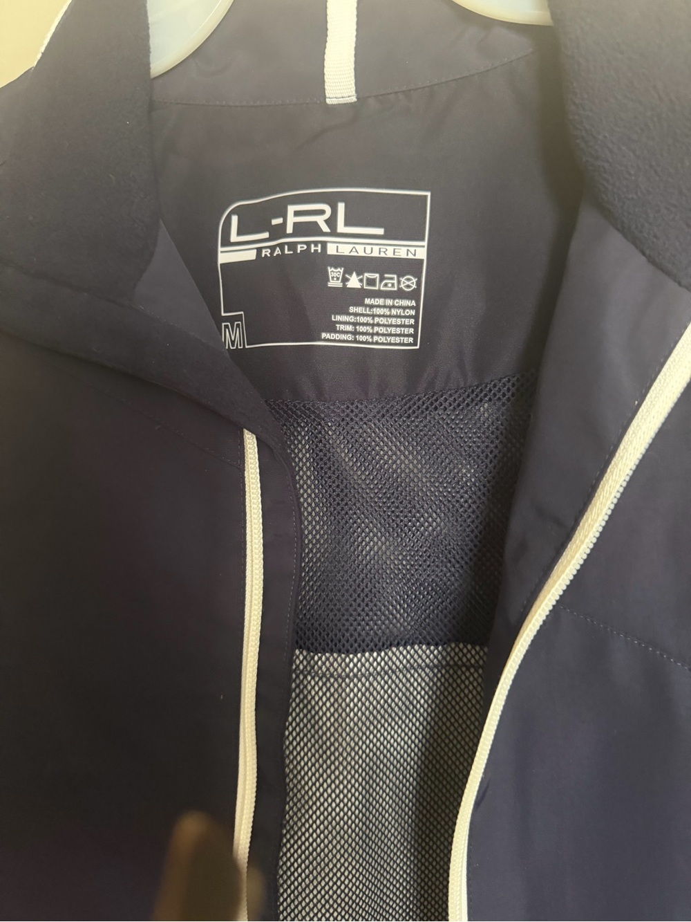 RLX Ralph Lauren Navy Sleeveless Zip Vest with White Piping - Picture 3 of 3